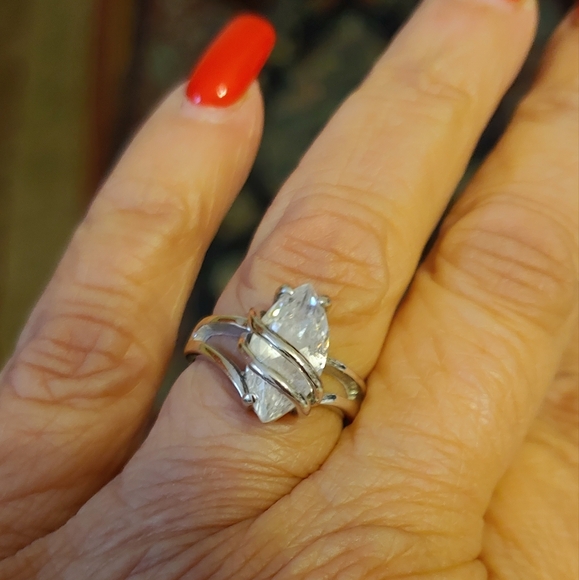 🤩🤩   Silver Ring, CZ 2.25 stone. - Picture 2 of 5